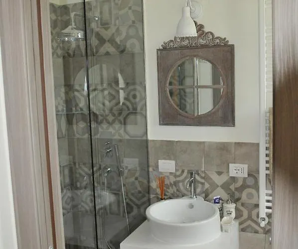 Rudy Castellana Grotte